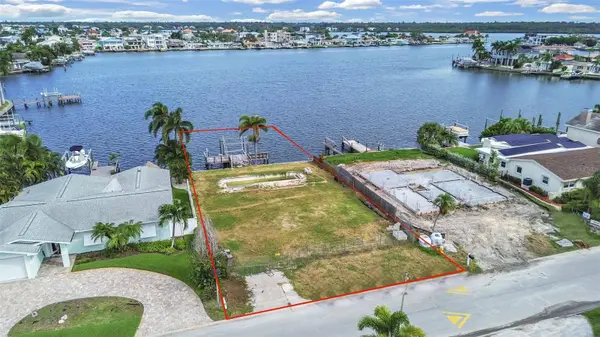 316 173RD AVE E, North Redington Beach, FL 33708