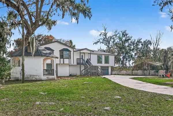 29927 County Road 25, Damon, TX 77430