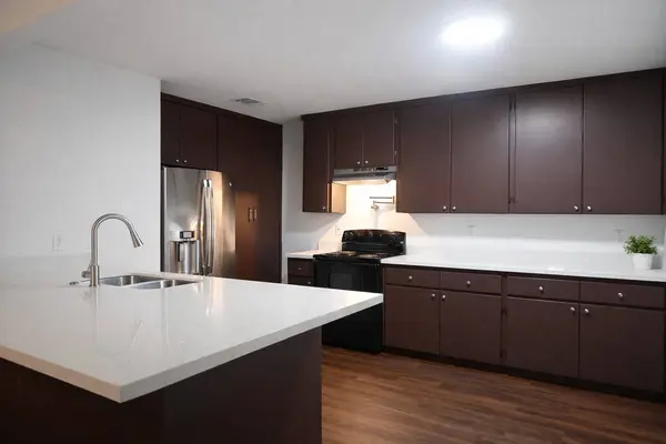 916 Parkway ST, Baytown, TX 77520