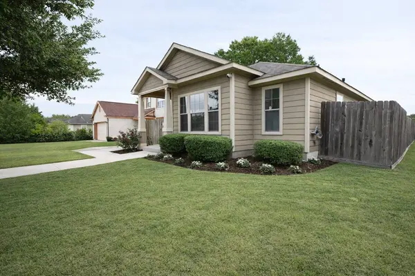 250 7th ST, Hempstead, TX 77445