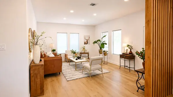 7321 Elbert ST, Houston, TX 77028