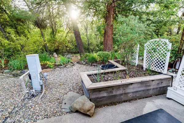 3765 Grass Valley Highway #227, Auburn, CA 95602