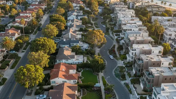 Navigating the Redondo Beach, CA Housing Market: 2026 Insights for Buyers and Sellers