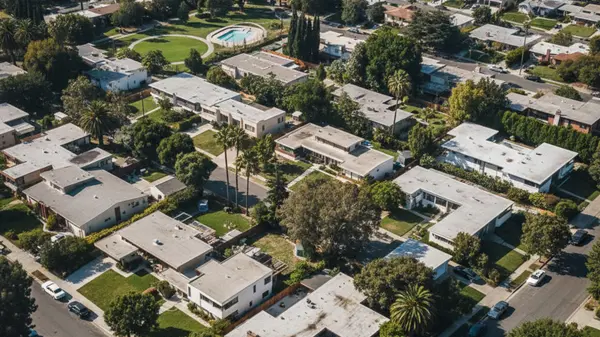 Evaluating Coastal Real Estate: Redondo Beach vs El Segundo CA in 2026