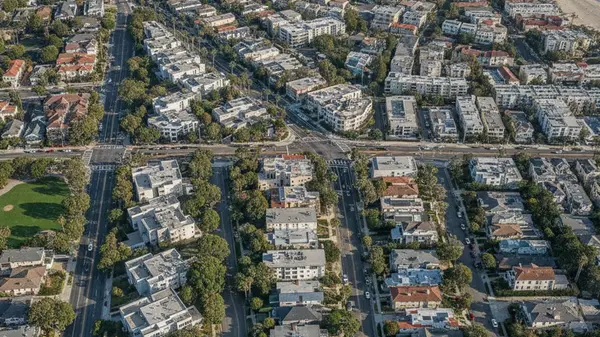 Living in Redondo Beach, CA: A 2026 Guide
