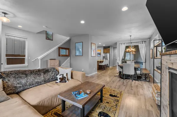 20475 Del Coco Ct, Bend, OR 97702-9415