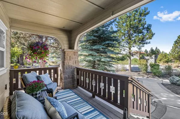 762 Mount Washington DR, Bend, OR 97703