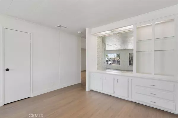 204 N La Paloma AVE, San Jacinto, CA 92582