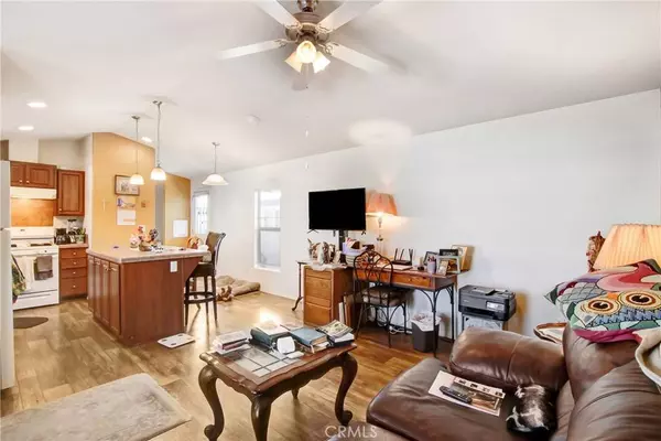 260 N Lyon AVE #52, Hemet, CA 92543