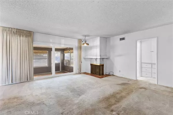 832 E Florence, West Covina, CA 91790