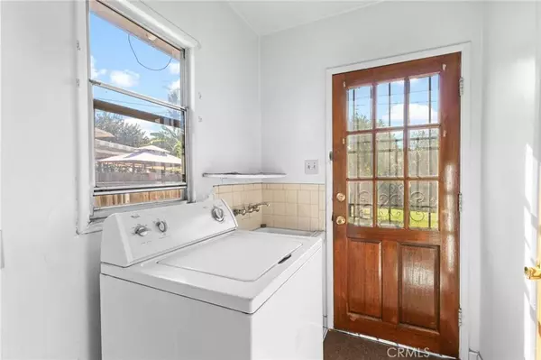 832 E Florence, West Covina, CA 91790