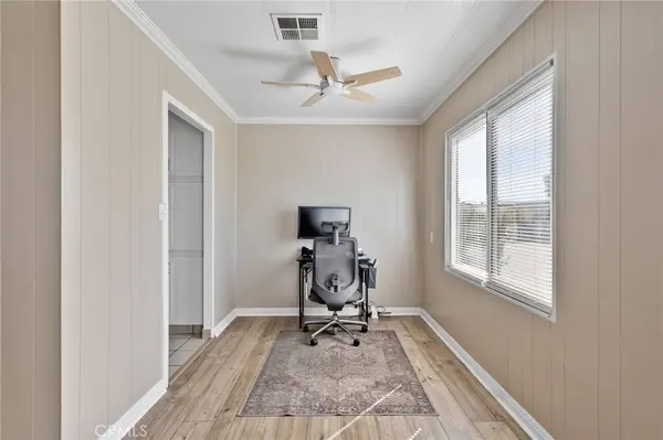 22838 Bear Valley #64, Apple Valley, CA 92308