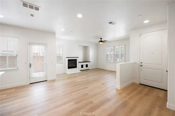 14975 S Highland AVE #13, Fontana, CA 92336