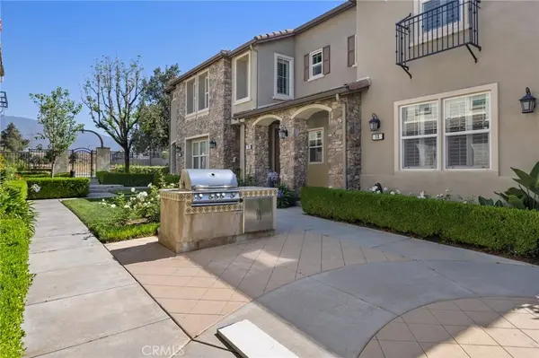 14975 S Highland AVE #13, Fontana, CA 92336