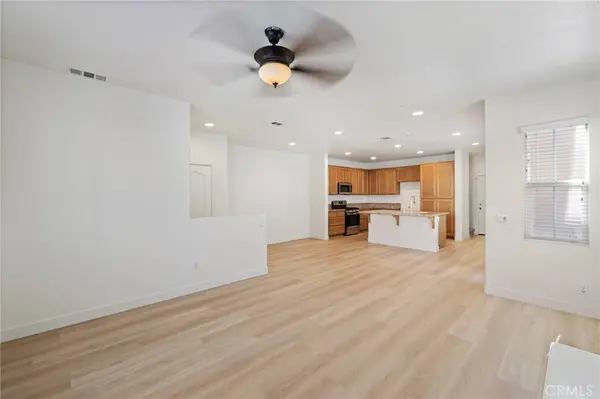 14975 S Highland AVE #13, Fontana, CA 92336