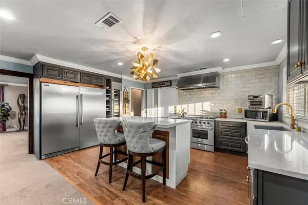 3484 Broadmoor, San Bernardino, CA 92404