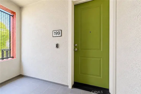 199 Bowery, Irvine, CA 92612
