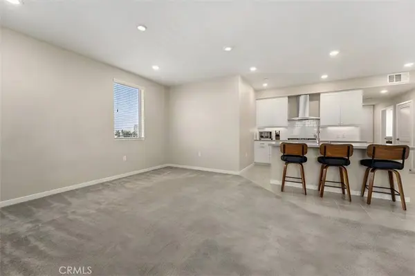 199 Bowery, Irvine, CA 92612