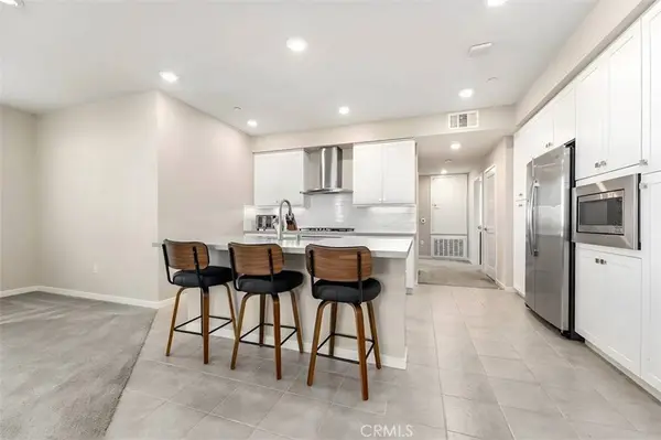 199 Bowery, Irvine, CA 92612