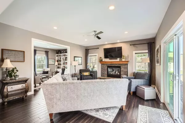 9362 Scott ST, Greenfield, MN 55373