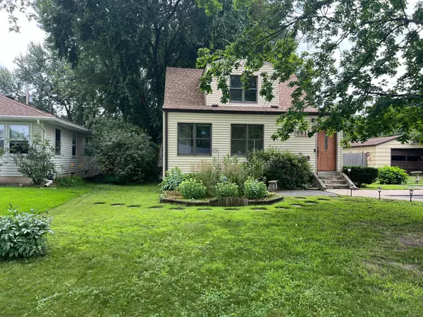 6815 46th AVE N, Crystal, MN 55428