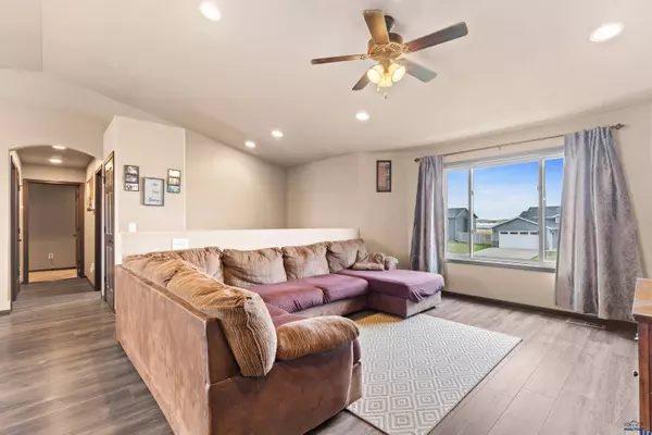 502 Ballista Blvd, Box Elder, SD 57719