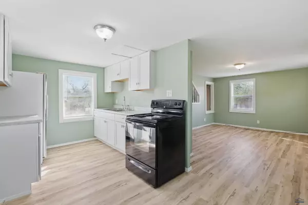 804 Silver St, Rapid City, SD 57701-4272