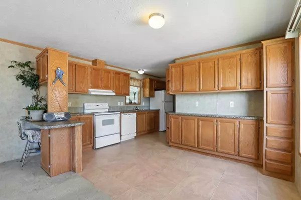 9501 Diamond T Cir, Summerset, SD 57718