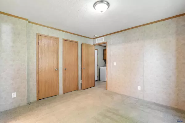 9501 Diamond T Cir, Summerset, SD 57718