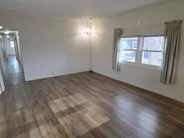 1702 E Highway 44, Rapid City, SD 57703