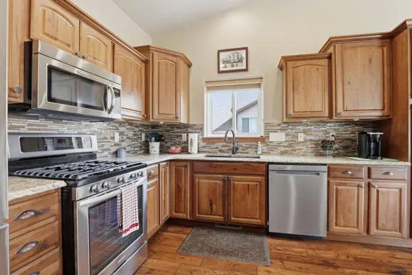 943 Sagewood St, Rapid City, SD 57702