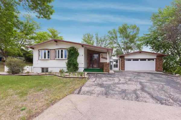 2806 Maple Avenue, Rapid City, SD 57701