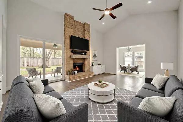 25122 Holyoke LN, Spring, TX 77373