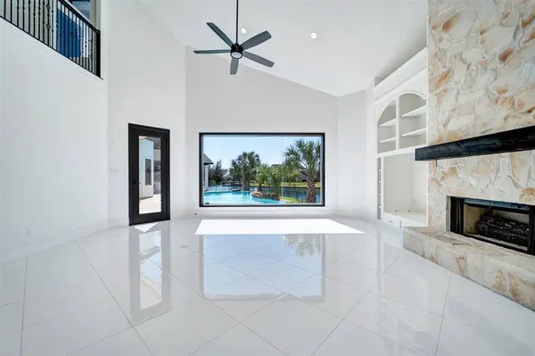 15326 Hilltop View DR, Cypress, TX 77429