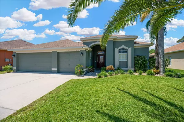 2321 WOOD POINTE DR, Holiday, FL 34691