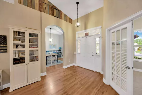 2973 BLACKWATER CREEK DR, Lakeland, FL 33810