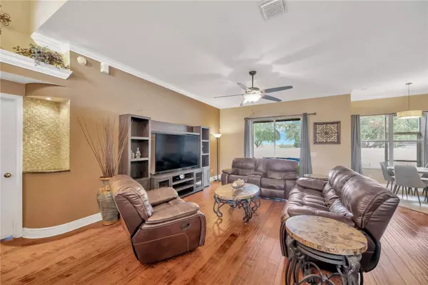 10812 AUSTRALIAN PINE DR, Riverview, FL 33579