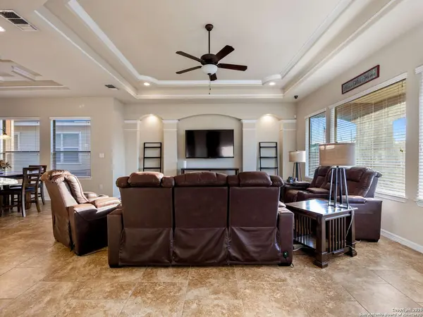 3926 bogie way, Converse, TX 78109