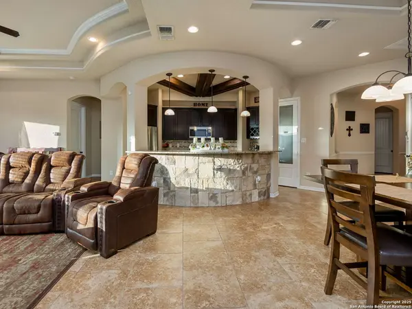 3926 bogie way, Converse, TX 78109