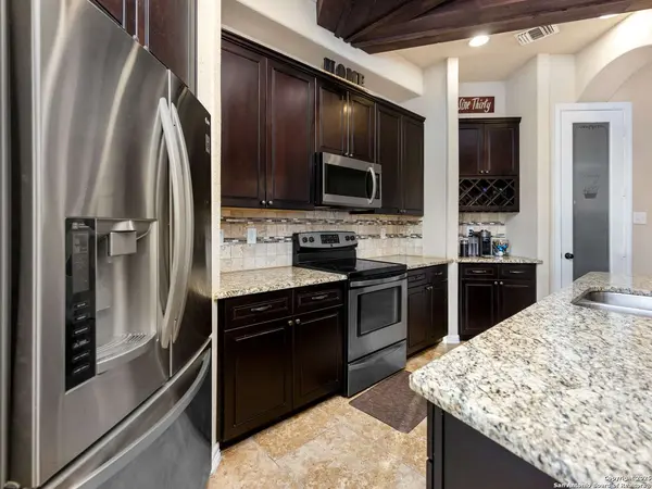 3926 bogie way, Converse, TX 78109