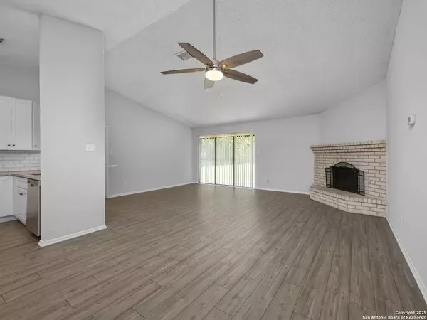 14416 BLUEWOOD DR, San Antonio, TX 78233-4405