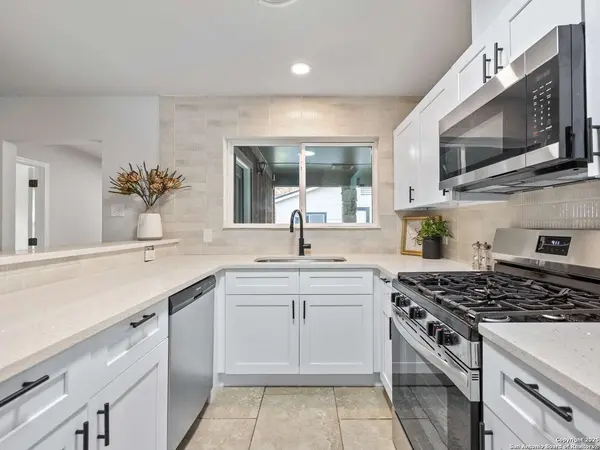 5418 Starfire, Kirby, TX 78219