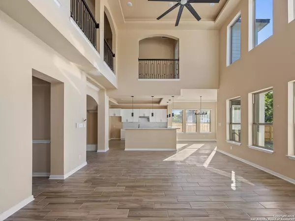 8420 Bluffside, Selma, TX 78154