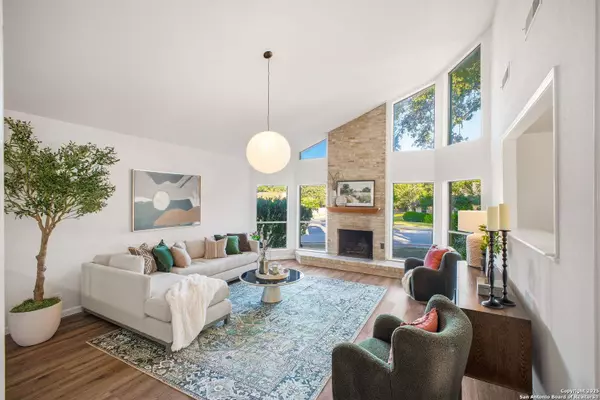 6302 Cypress, Windcrest, TX 78239