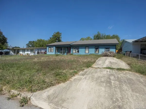 439 Nash, San Antonio, TX 78223