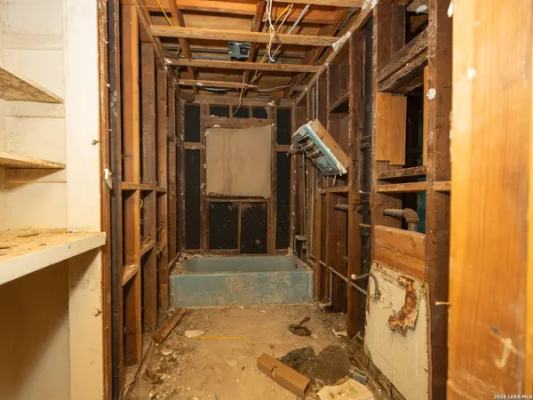 439 Nash, San Antonio, TX 78223