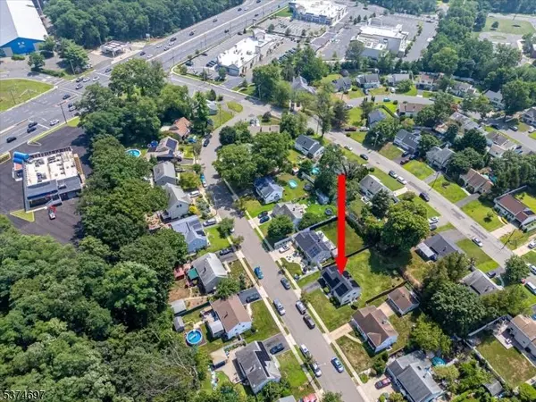 16 Shetland Rd, East Brunswick Twp., NJ 08816