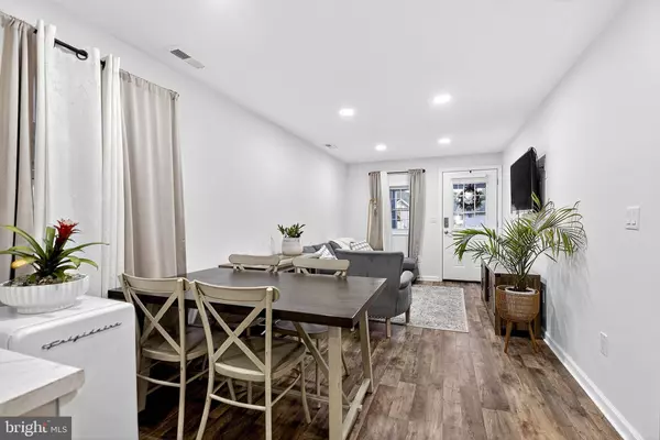 270 JOHNSON ST, Carneys Point, NJ 08069