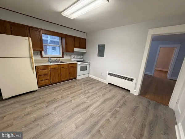 130 N BROADWAY #2, Pennsville, NJ 08070