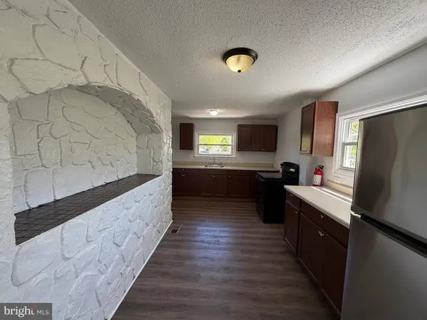 705 W WHITE HORSE PIKE, Egg Harbor City, NJ 08215
